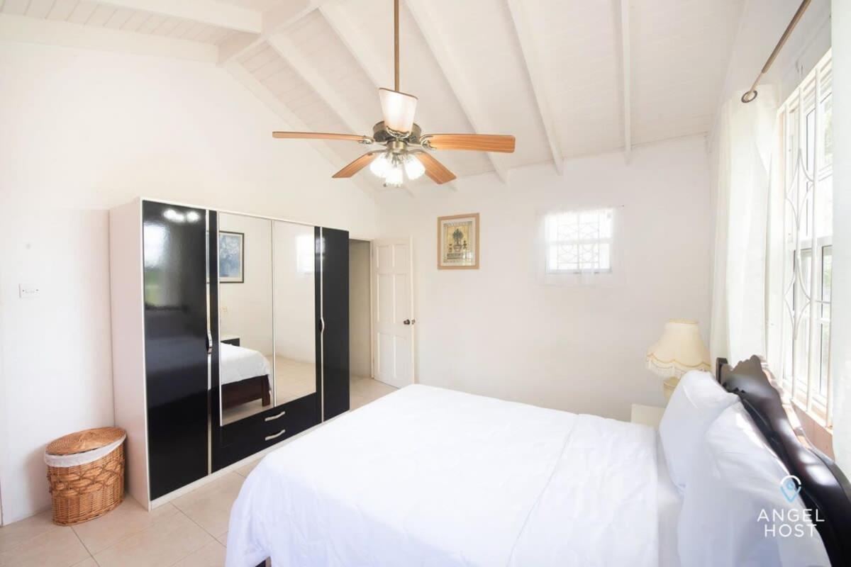 Beachy Cottage I Kitchen I Wi-Fi I Shaded Cabana I Parking Saint Philip Extérieur photo